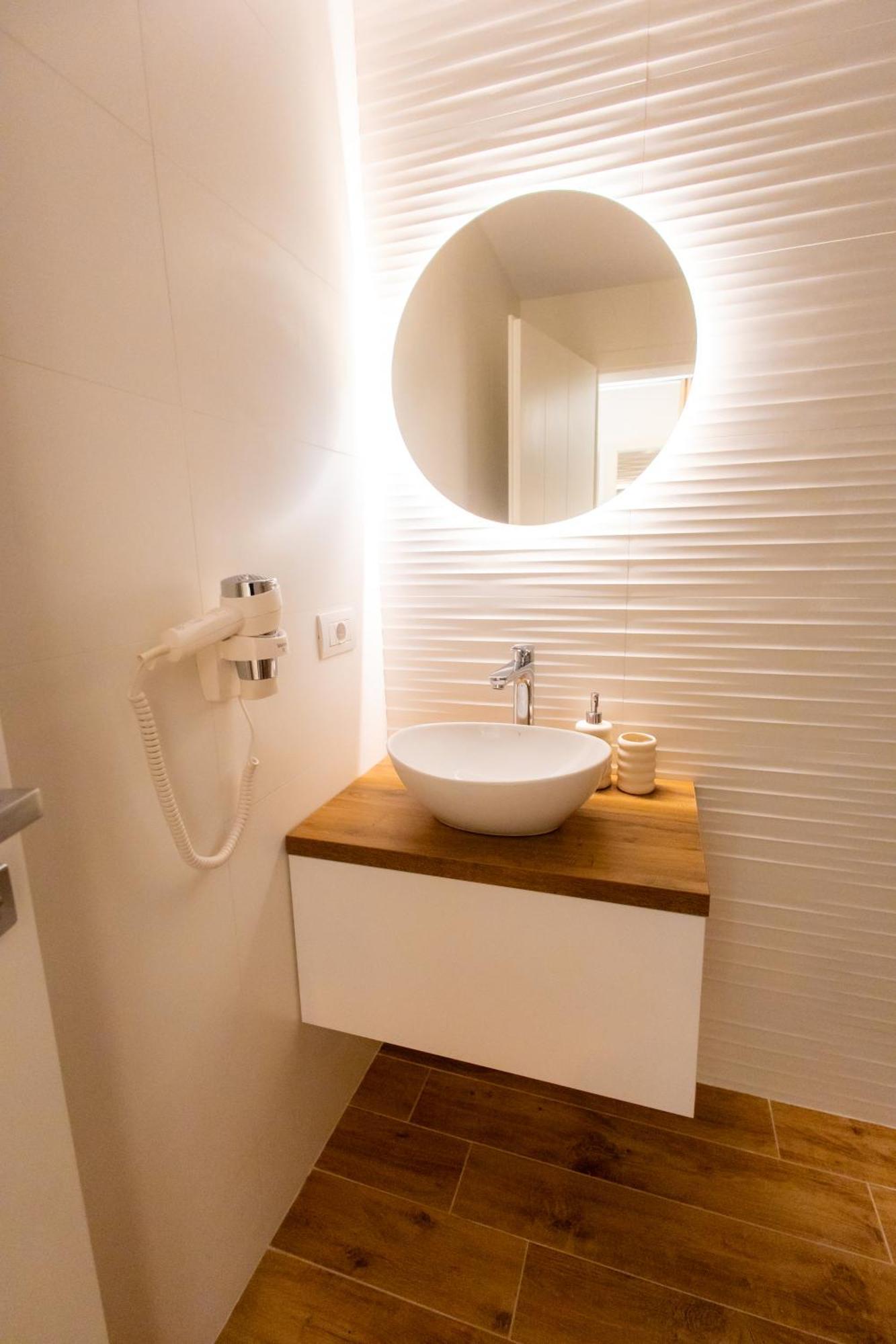 Yrys House - Adults Only Hotel Ieşelniţa Buitenkant foto