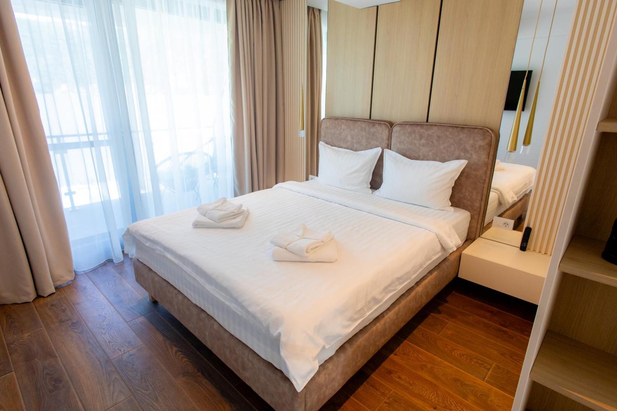 Yrys House - Adults Only Hotel Ieşelniţa Buitenkant foto